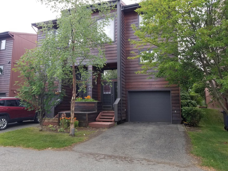 3626  Carleton Ave