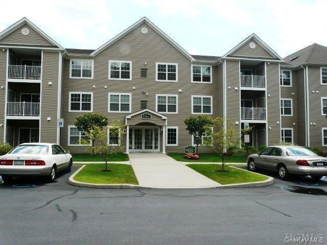 1304 Jacobs Hill Rd, Cortlandt Manor, NY 10567 - photo 1