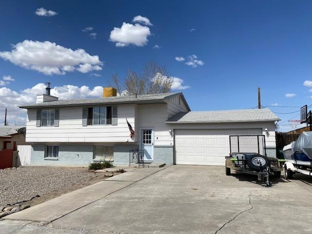 4303 Queens Way Dr, Farmington, NM 87402 - photo 1