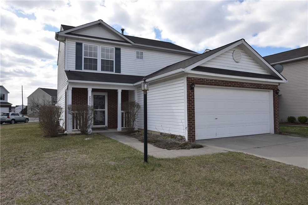 2277 Middle View Dr, Columbus, IN 47201 - photo 1