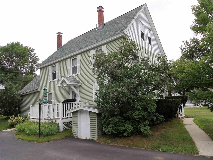 57 Lancaster St, Franklin, NH 03235 - photo 1