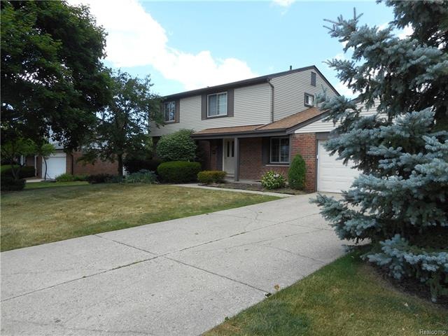 4 Bedrooms, 2 1/2 Baths with Newer Roof!