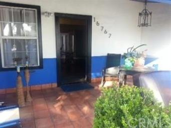 front entry paved entry way,