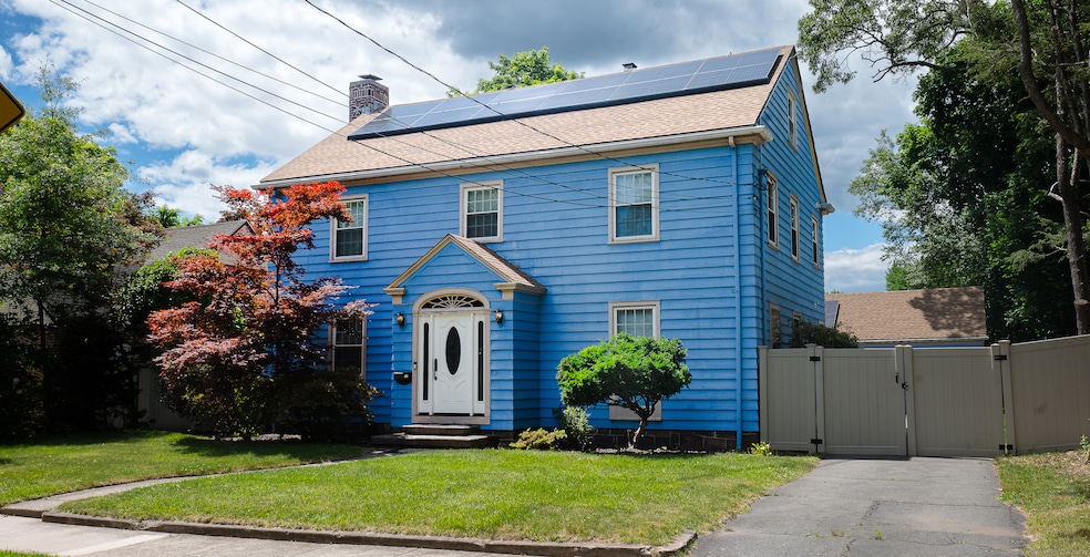 1682 Ella T Grasso Blvd, New Haven, CT 06511 - photo 1