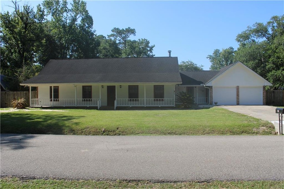 10 Lewis Ln, Pearl River, LA 70452 - photo 1