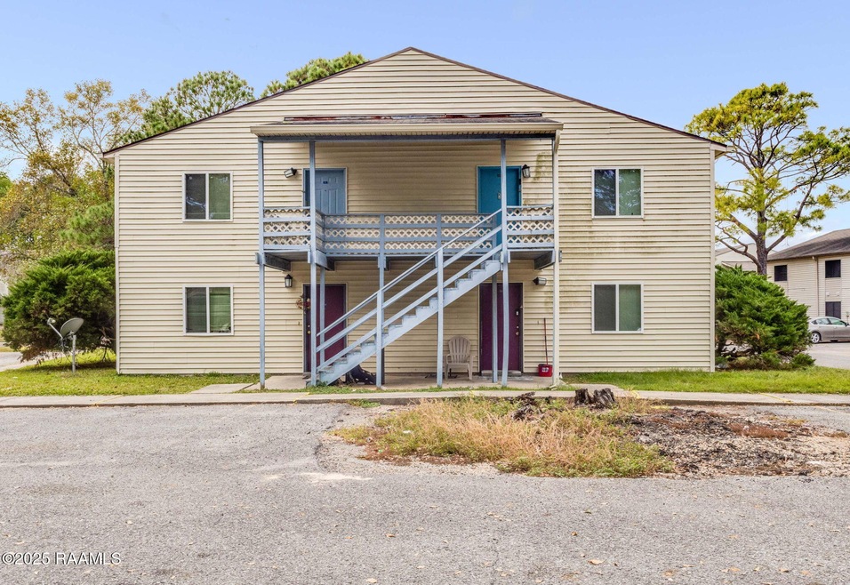 1-web-or-mls-200 Buttercup Bldg V8-5