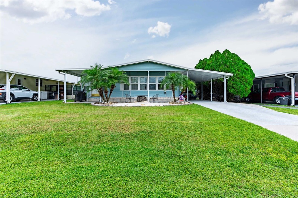 5727 Apache St, Zephyrhills, FL 33542 - photo 1