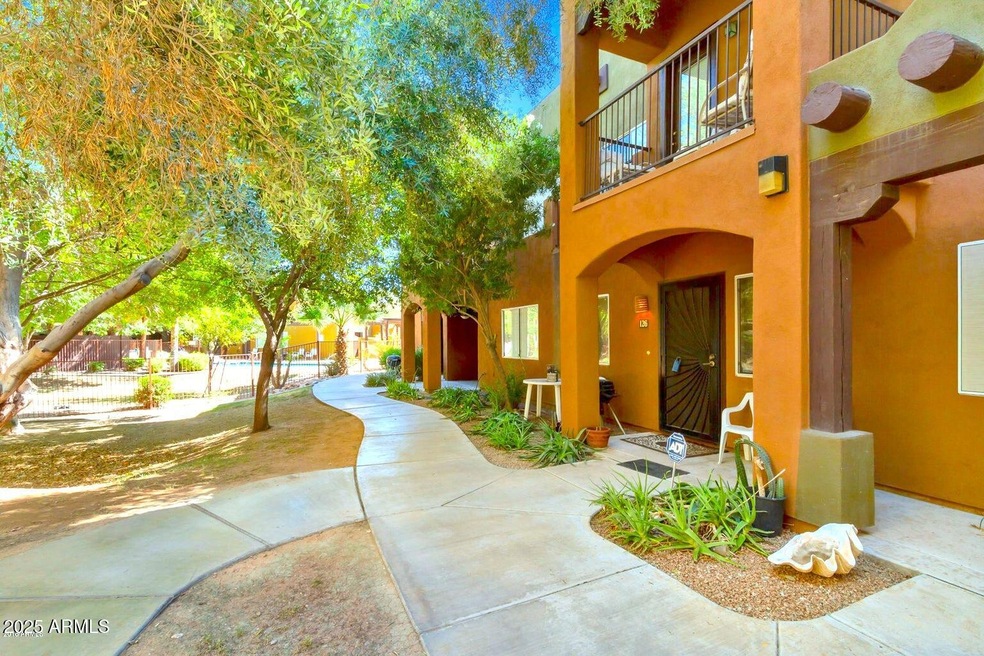 Ground unit close to the pool!