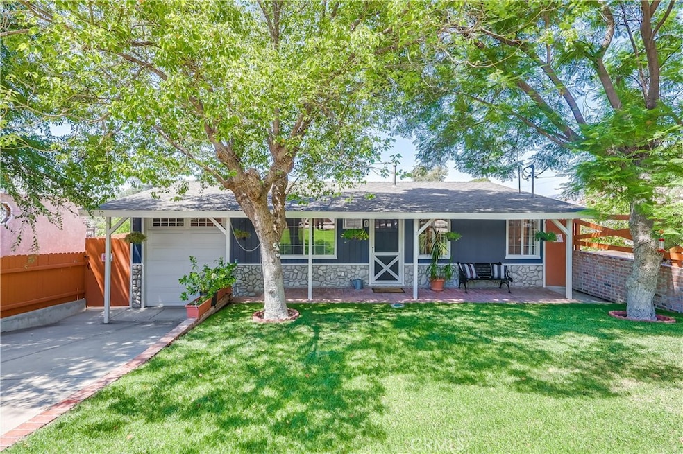 Sold $690,000 • Co-Listing Agent