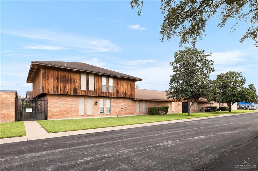 For Rent $1,350/month