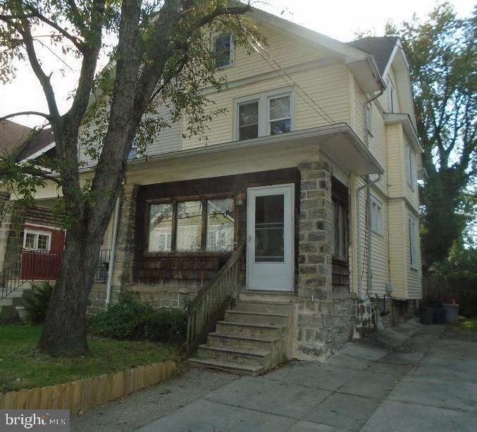 418 Laurel Rd, Lansdowne, PA 19050 - photo 1