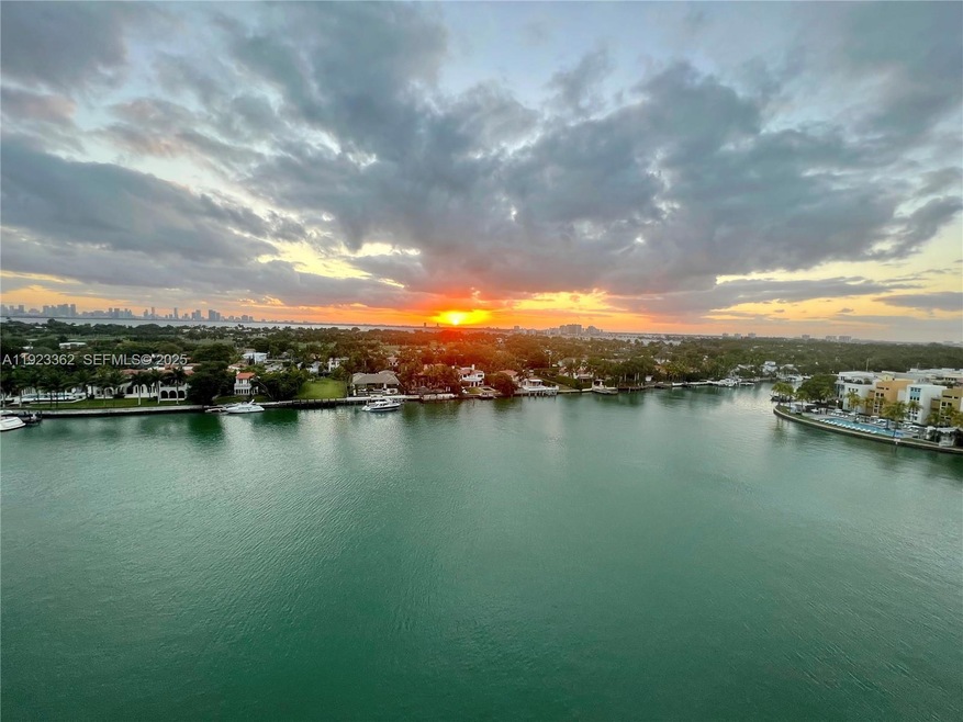 Regency Tower unit 8B, Miami Beach, FL 33140 - photo 1