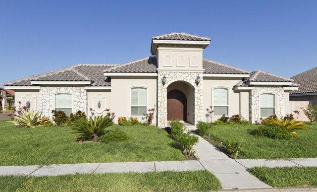 2505 W Jordan Dr, Edinburg, TX 78539 - photo 1