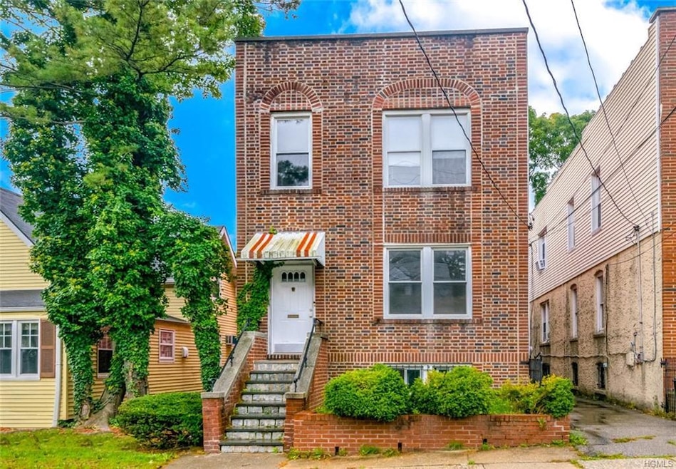 103 King Ave, Yonkers, NY 10704 - photo 1