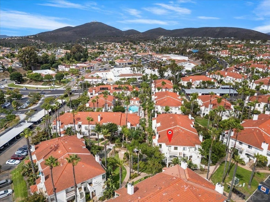 9342 Twin Trails Dr unit 303, San Diego, CA 92129 - photo 1