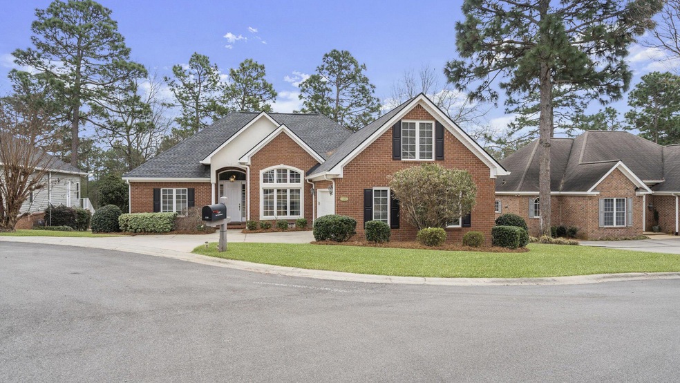 117 Fox Trace Ct