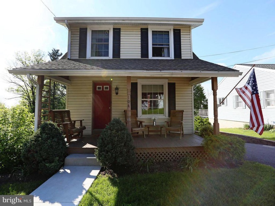 104 N Reamstown Rd, Stevens, PA 17578 - photo 1