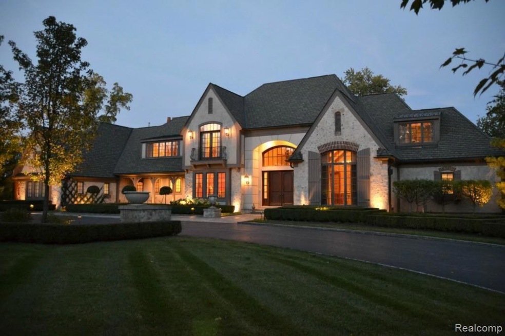Welcome To 3755 Lahser Road