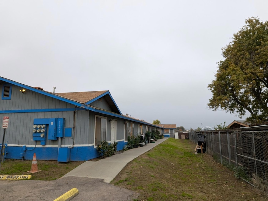 1017 N Crystal Ave unit 1, Fresno, CA 93728 - photo 1