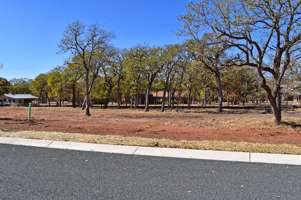 2143 Stone Meadow unit 365, Fredericksburg, TX 78624 - photo 1