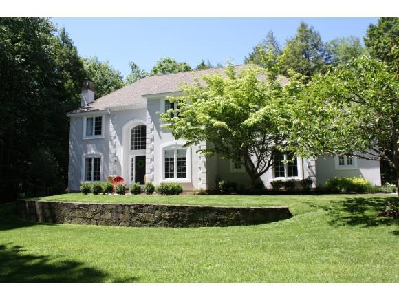 8 Goss Rd, North Hampton, NH 03862 - photo 1