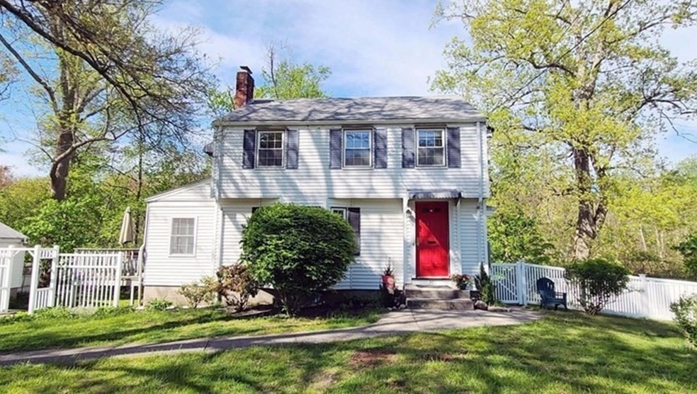 381 Columbian St, South Weymouth, MA 02190 - photo 1