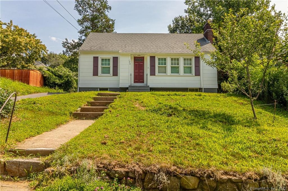 175 Oneco Ave, New London, CT 06320 - photo 1