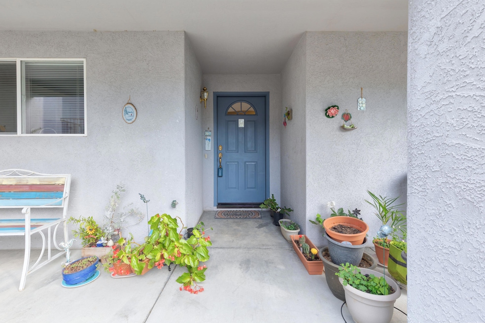 0R1A0828_29_30_31_32_1