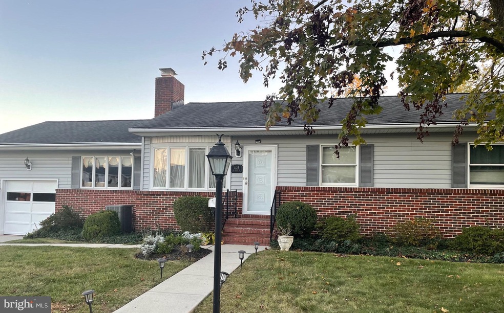 1133 Mchenry Dr, Glen Burnie, MD 21061 - photo 1