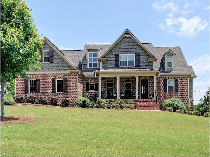Gorgeous Highland Plan with Master Suite and Guest