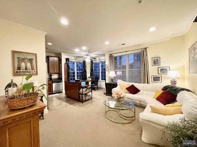 6107 Brookhaven Ct unit 6107, Riverdale, NJ 07457 - photo 1