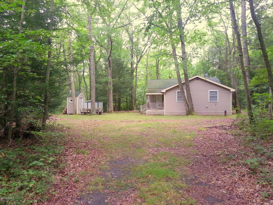 1127 Pennsylvania 402, Hawley, PA 18428 - photo 1