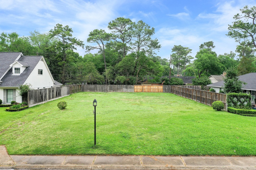 10214 Sugar Hill Dr, Houston, TX 77042 - photo 1