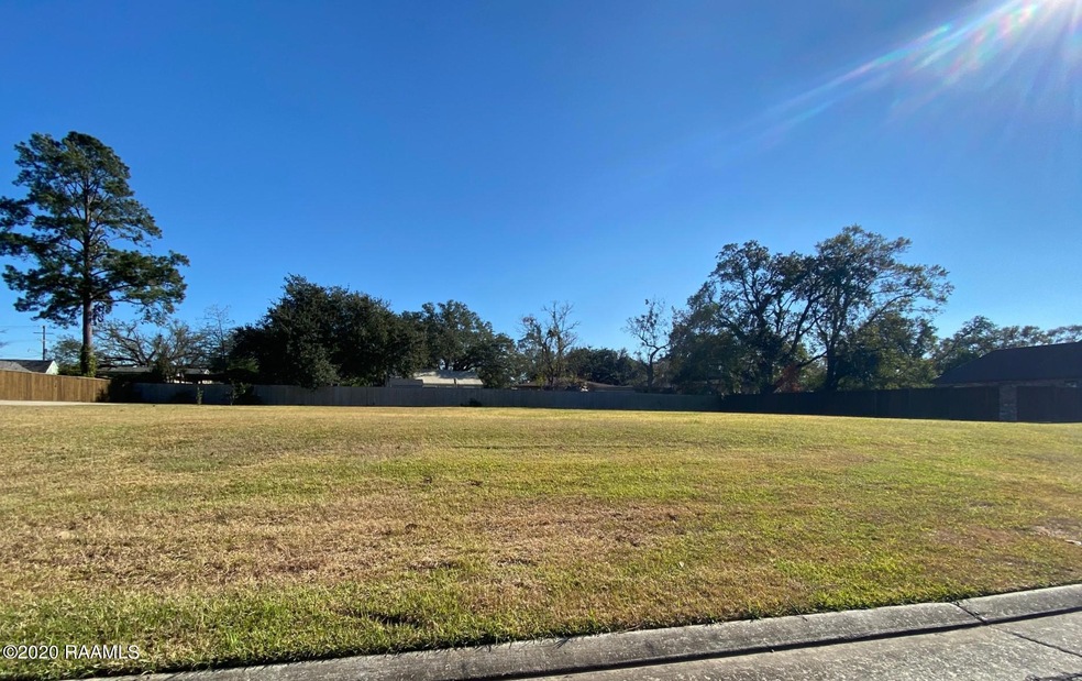 Lot 19 Shadows Bend