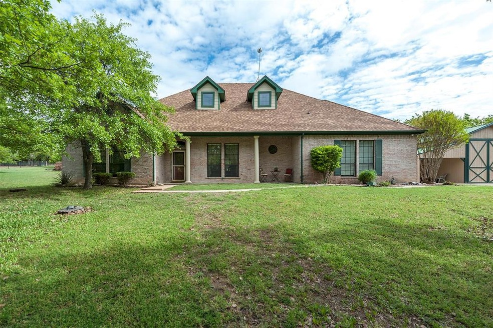 204 Saddle Club Rd, Weatherford, TX 76088 - photo 1