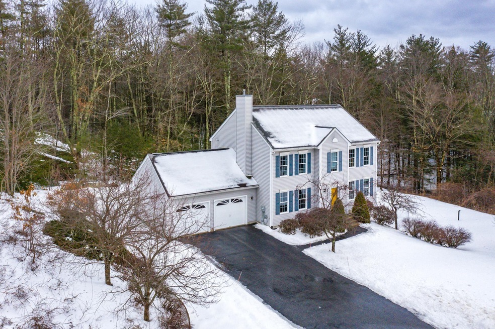 16 Badger Hill Dr, Milford, NH 03055 - photo 1