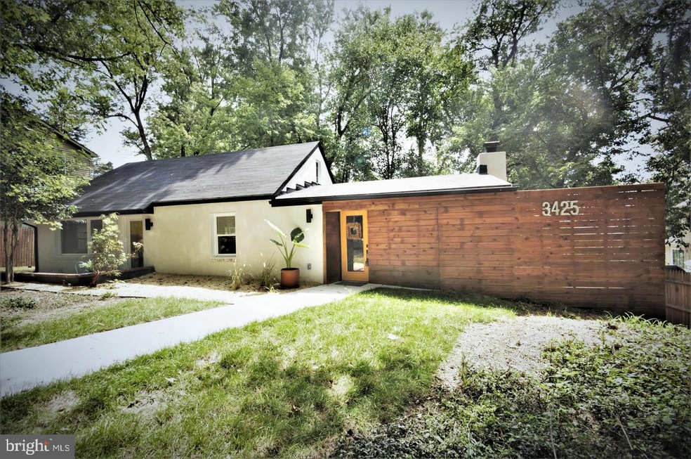 3425 Spring Dr, Alexandria, VA 22306 - photo 1