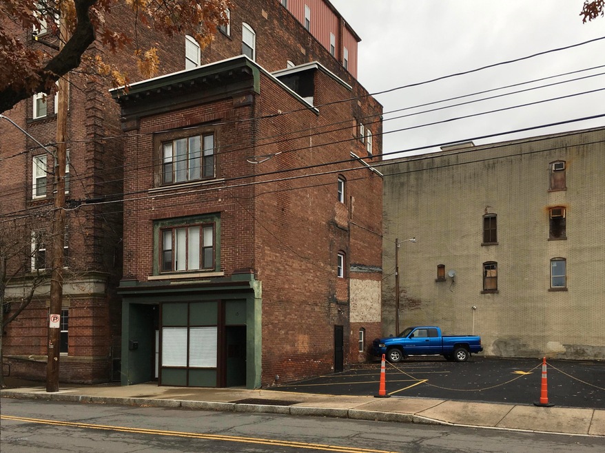 13 W Ross St, Wilkes-Barre, PA 18701 - photo 1