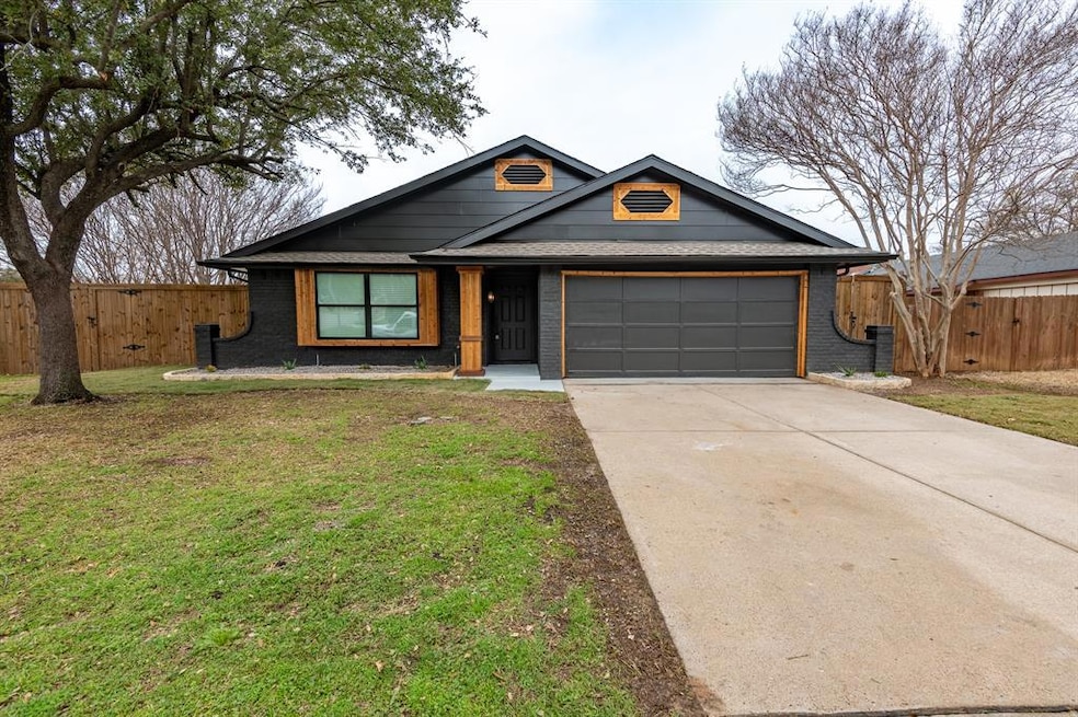 3101 Redwood St, Bedford, TX 76021 - photo 1