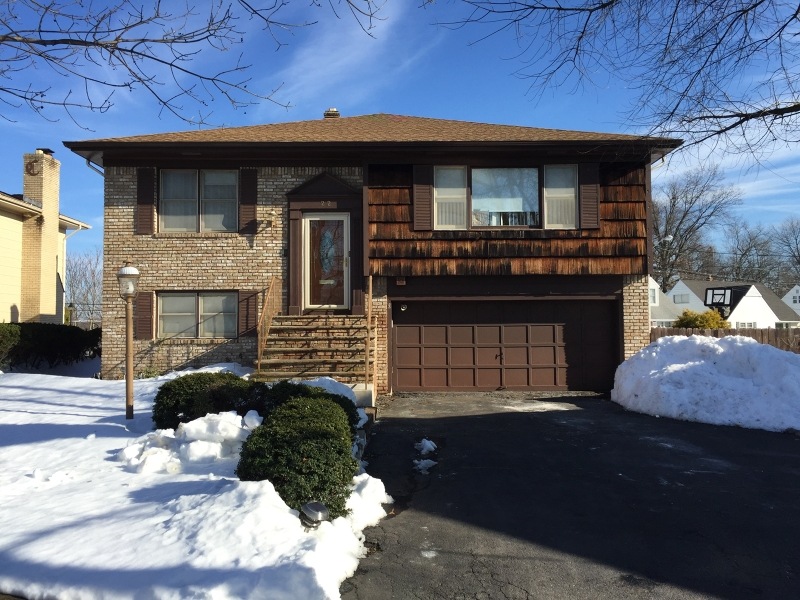 22 Elizabeth Ct, Bloomfield, NJ 07003 - photo 1