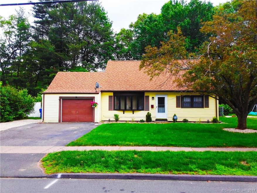 217 Oconnell Dr, East Hartford, CT 06118 - photo 1