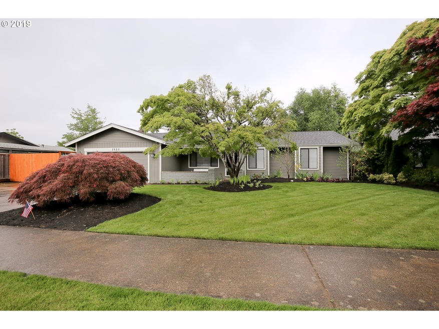 2925 Wingate St, Eugene, OR 97408 - photo 1