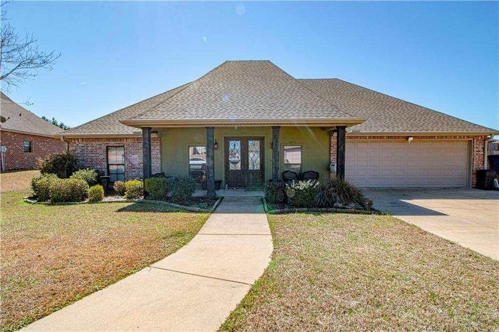 89 Acadia St, Pineville, LA 71360 - photo 1