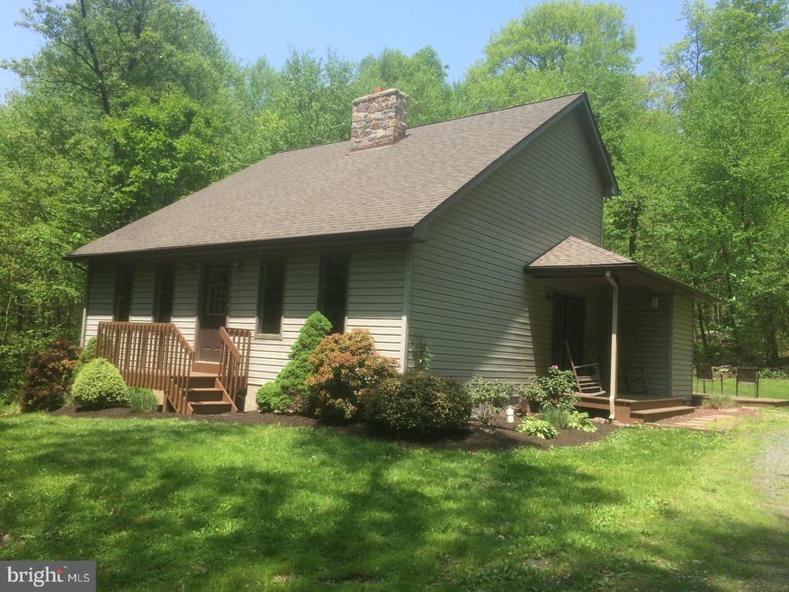 32 Woods Ln, Barto, PA 19504 - photo 1