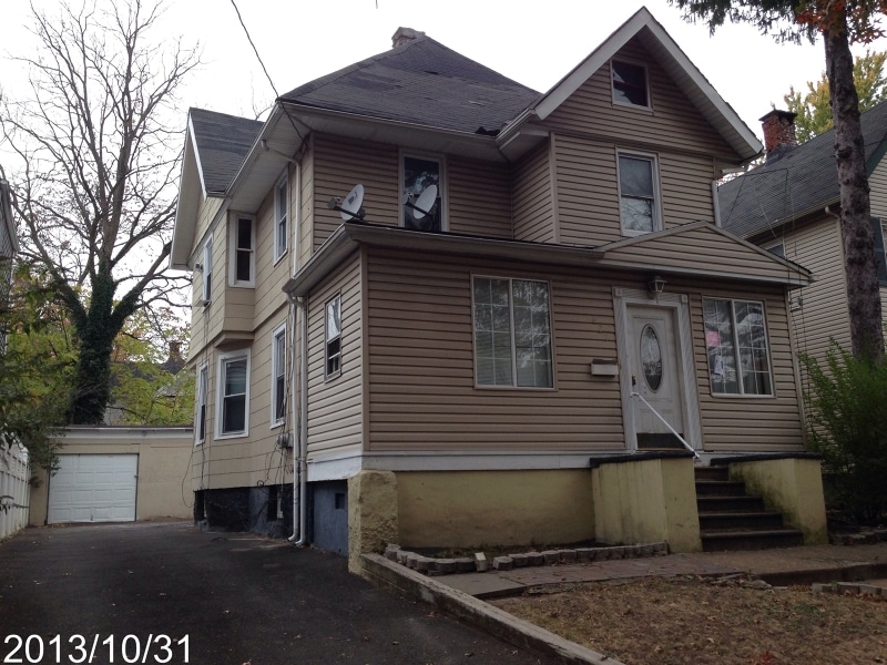 625-27 E 7th St, Plainfield, NJ 07060 - photo 1