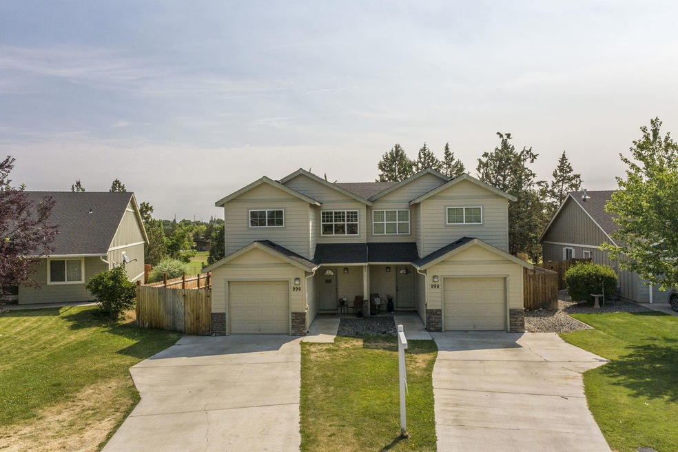 29-web-or-mls-996 SW Rimrock Way-29
