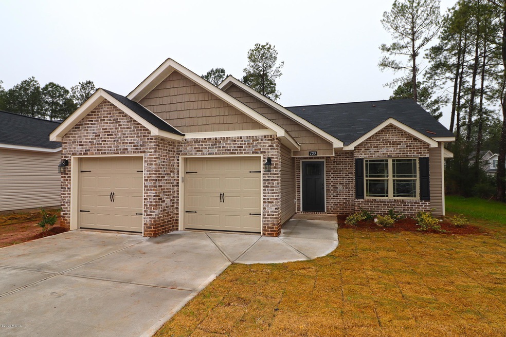 125 Back Cedar Ln, Warner Robins, GA 31093 - photo 1