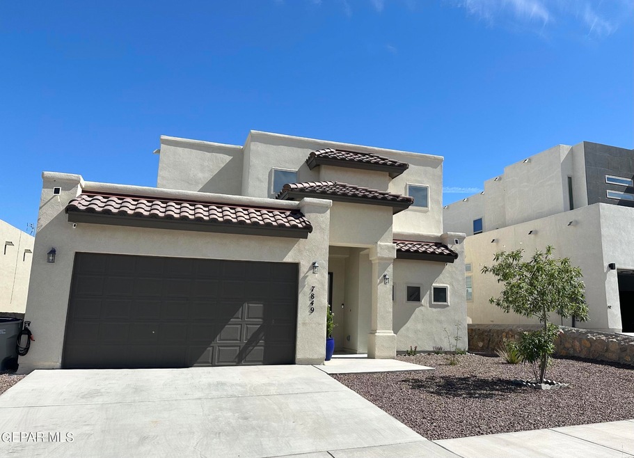 7849 Enchanted View Dr, El Paso, TX 79911 For Sale