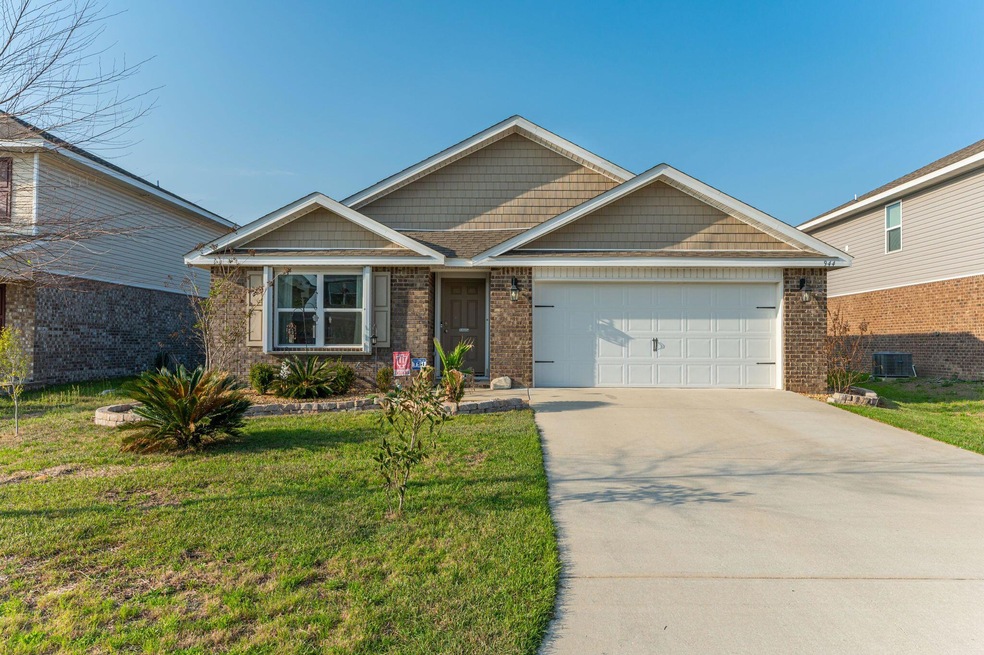1-web-or-mls-944 Merganser Way Exterior-