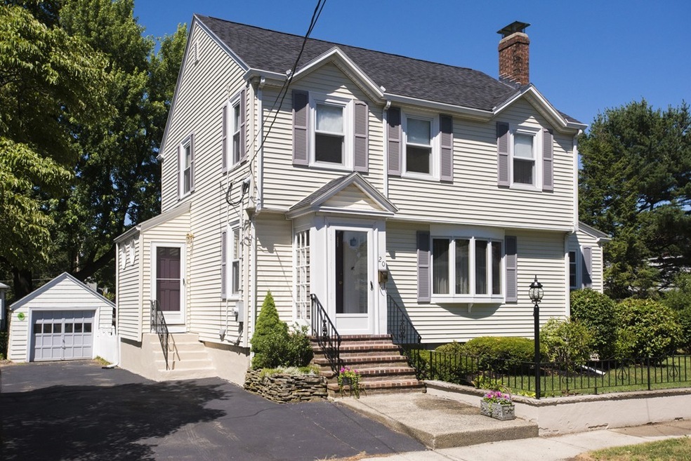 20 Martinack Ave, Peabody, MA 01960 - photo 1